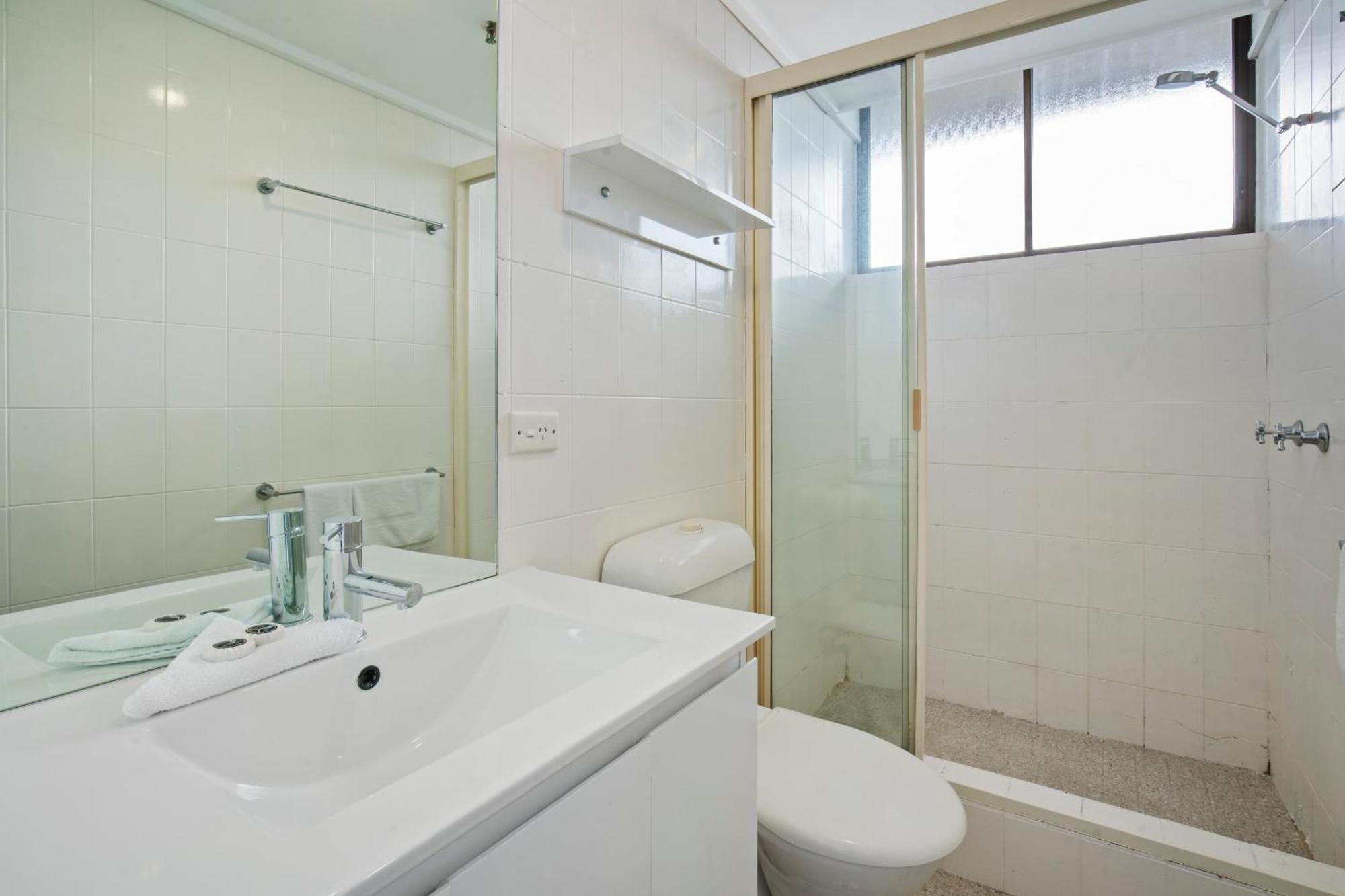 Capricorn One Beachside Holiday Apartments - Official Gold Coast Esterno foto