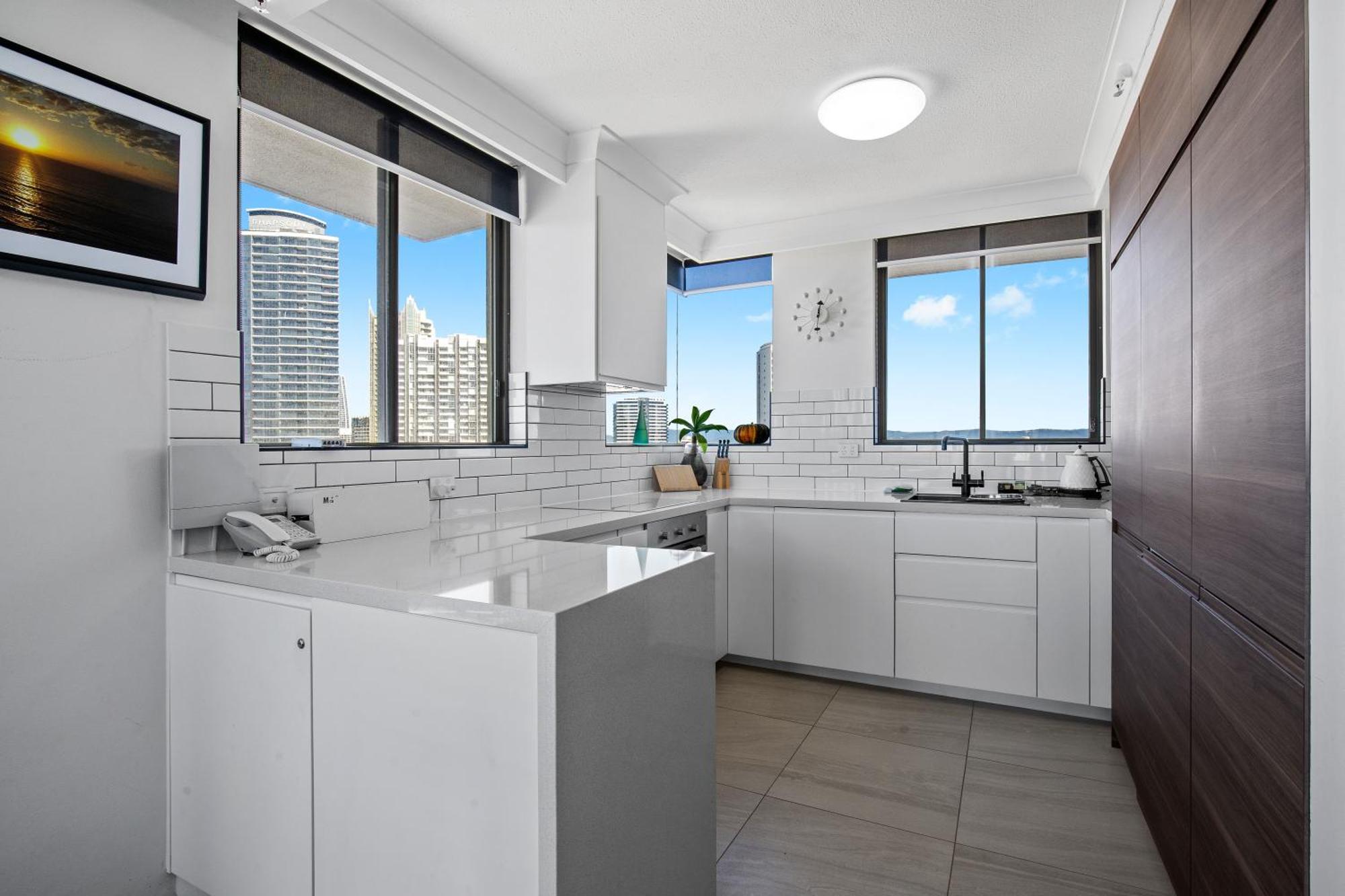 Capricorn One Beachside Holiday Apartments - Official Gold Coast Esterno foto