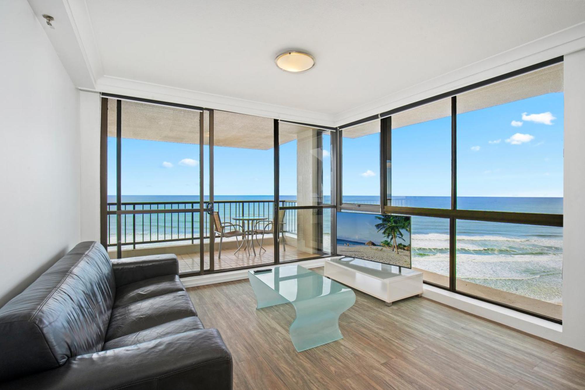 Capricorn One Beachside Holiday Apartments - Official Gold Coast Esterno foto