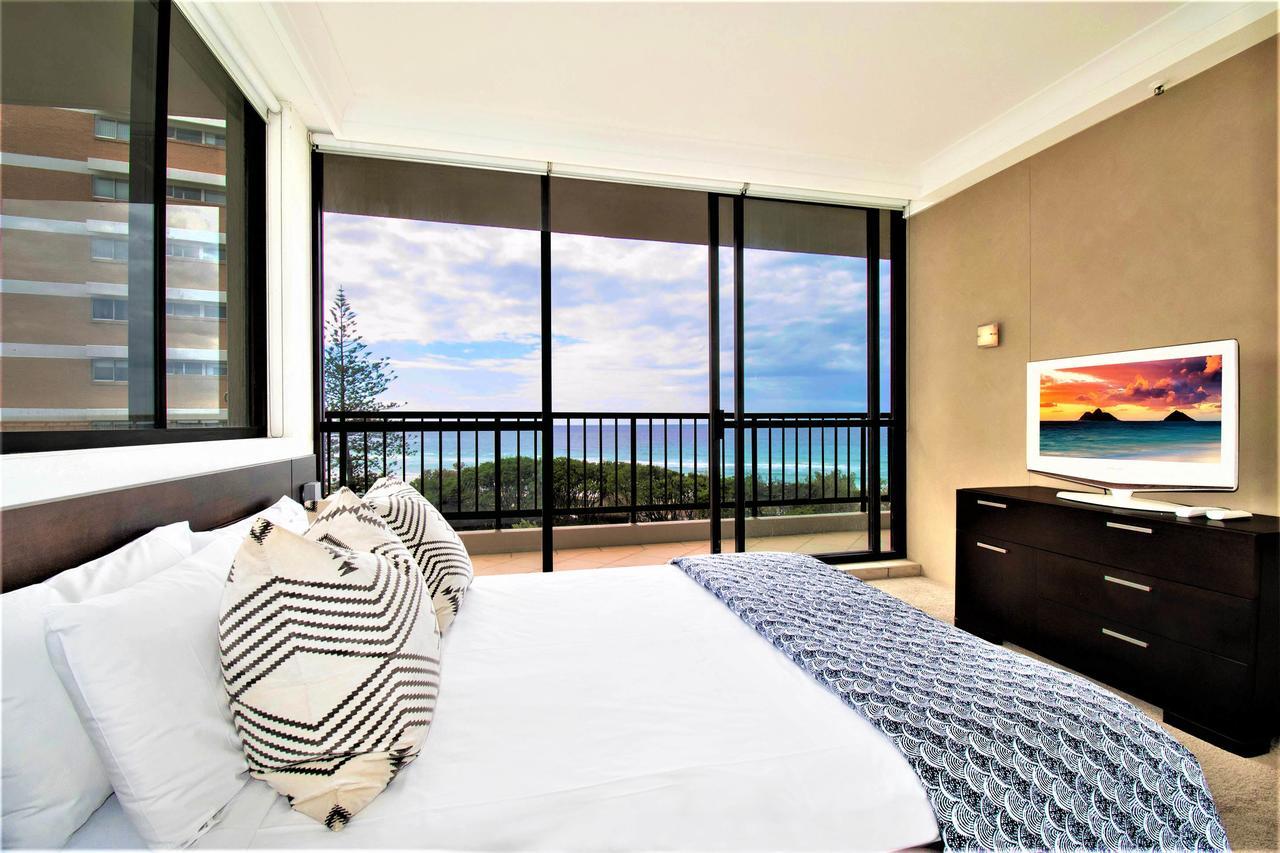 Capricorn One Beachside Holiday Apartments - Official Gold Coast Esterno foto