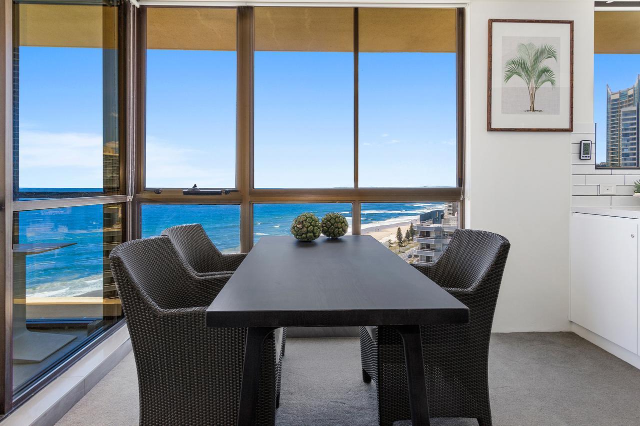 Capricorn One Beachside Holiday Apartments - Official Gold Coast Esterno foto