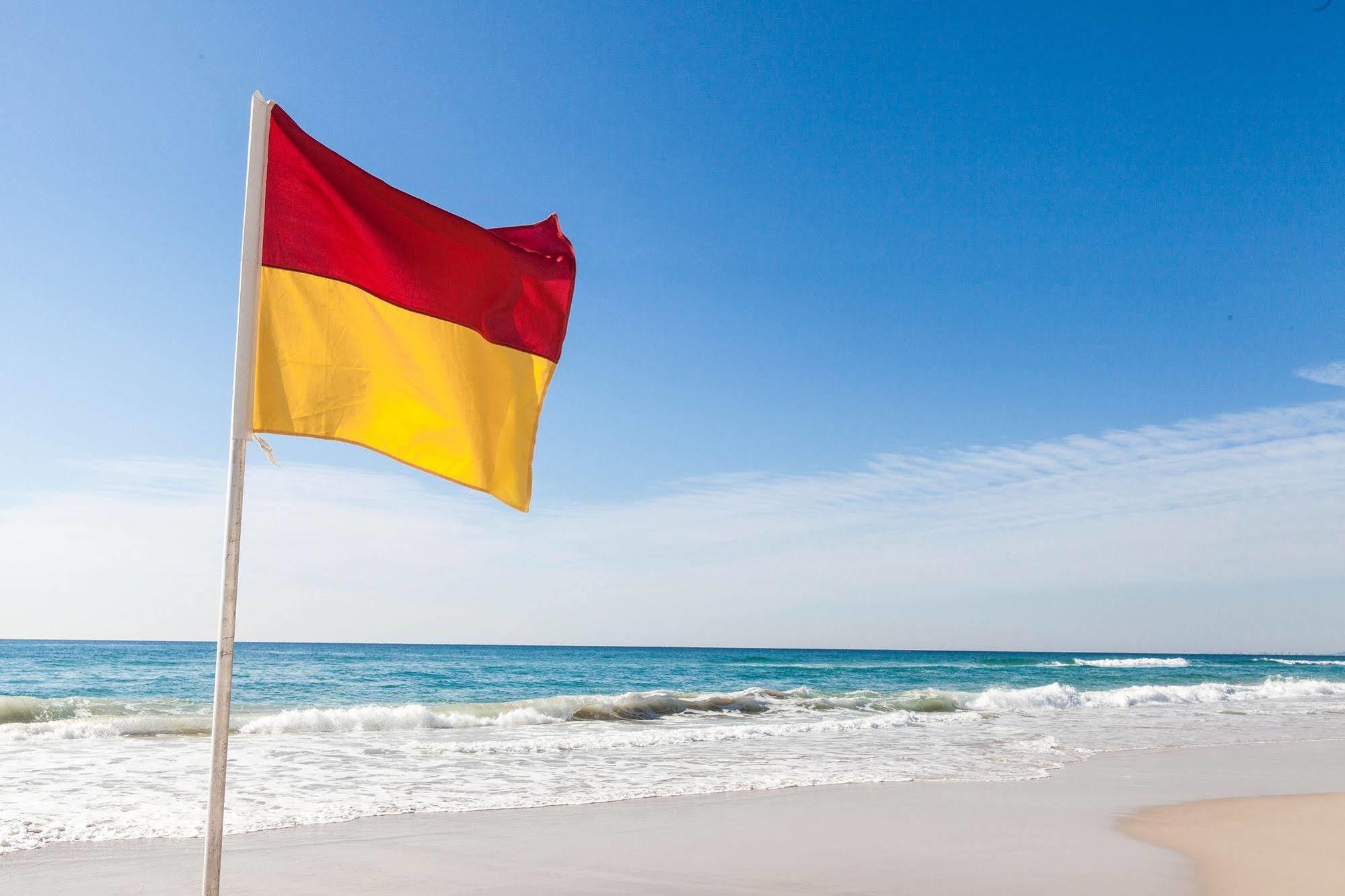Capricorn One Beachside Holiday Apartments - Official Gold Coast Esterno foto