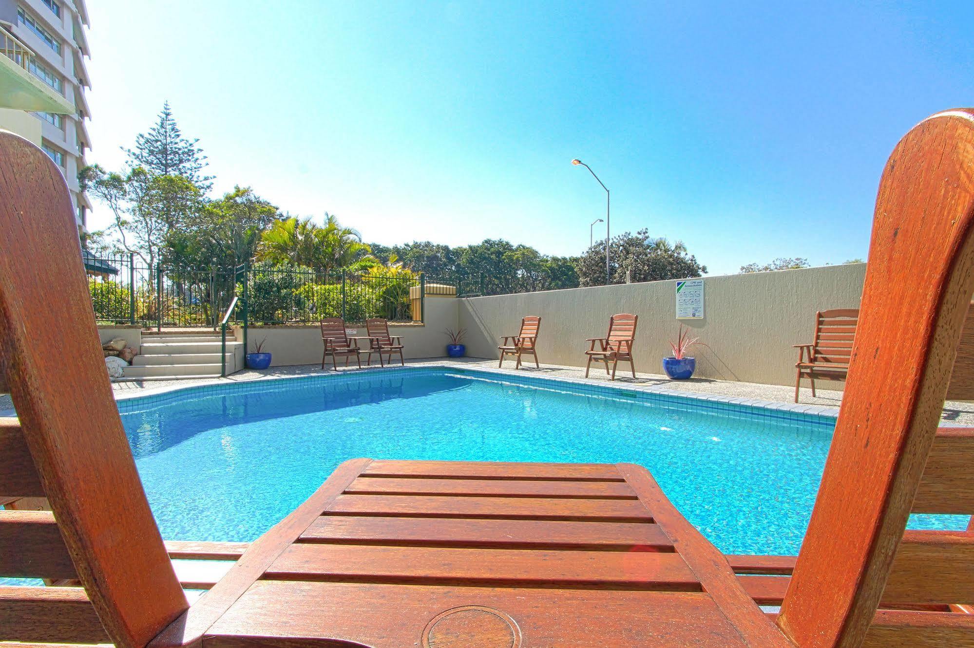 Capricorn One Beachside Holiday Apartments - Official Gold Coast Esterno foto