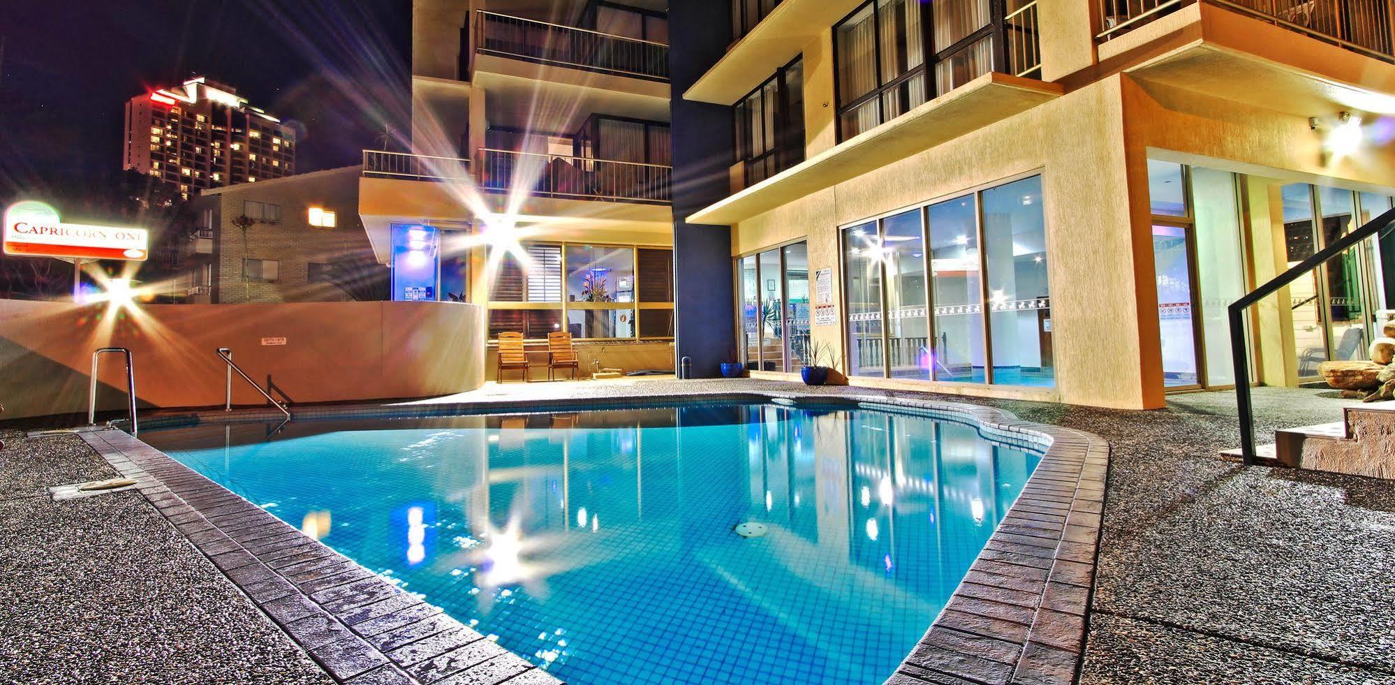 Capricorn One Beachside Holiday Apartments - Official Gold Coast Esterno foto